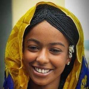 Meet your Posher, Mena